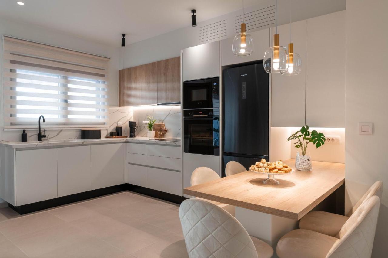 לרדוס Mariann Premium Suites מראה חיצוני תמונה